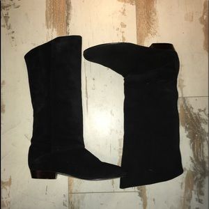 Black Suede 6M Boots